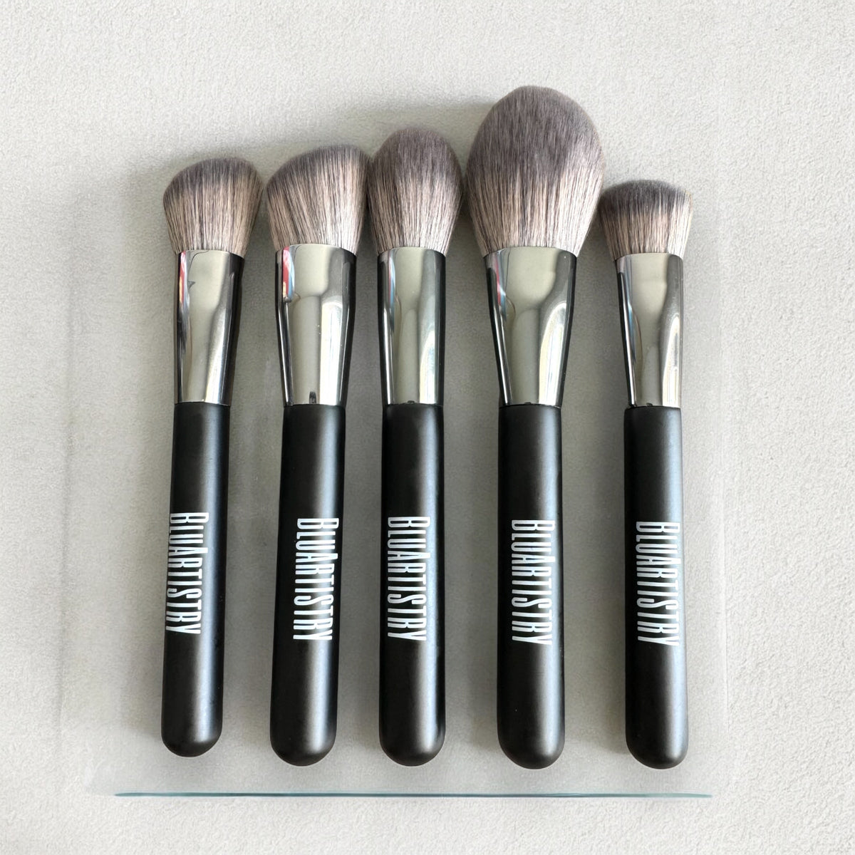 5 Essential Face Base Brush Collection image 0