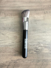 5 Essential Face Base Brush Collection image 3