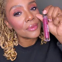 Love Theory Kisses Lipgloss