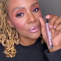 Love Theory Kisses Lipgloss