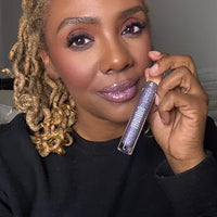 Love Theory Kisses Lipgloss