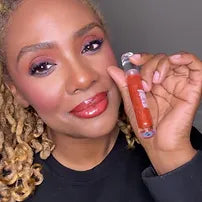 Love Theory Kisses Lipgloss