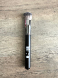 5 Essential Face Base Brush Collection image 5