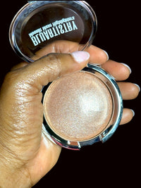 Moonlit Muse Highlighter