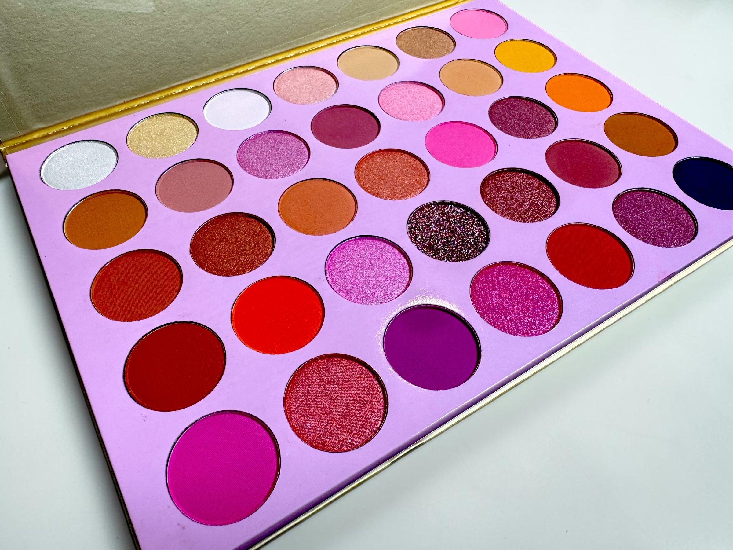 Pink Artistry Eye Suite