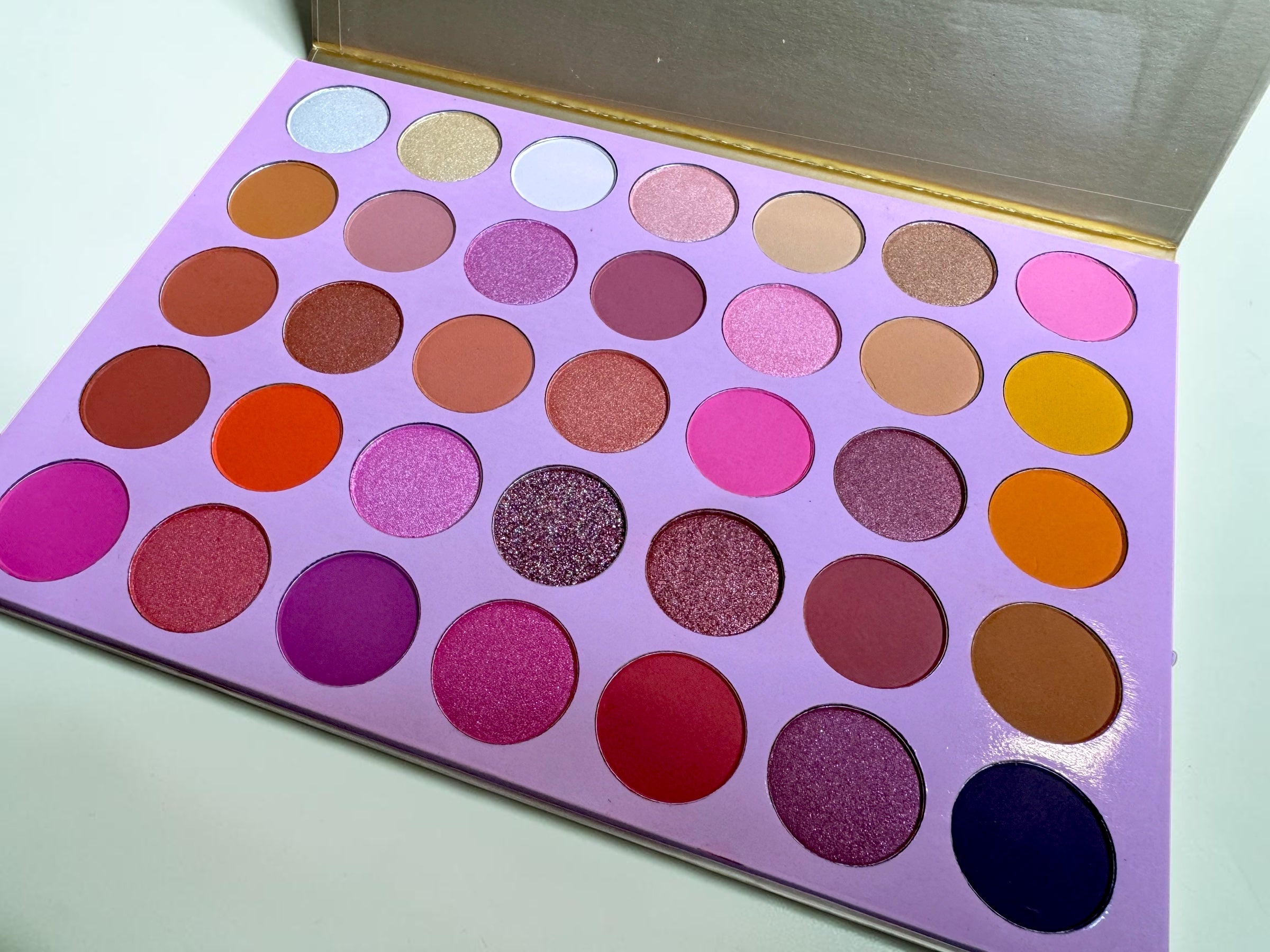 Pink Artistry Eye Suite