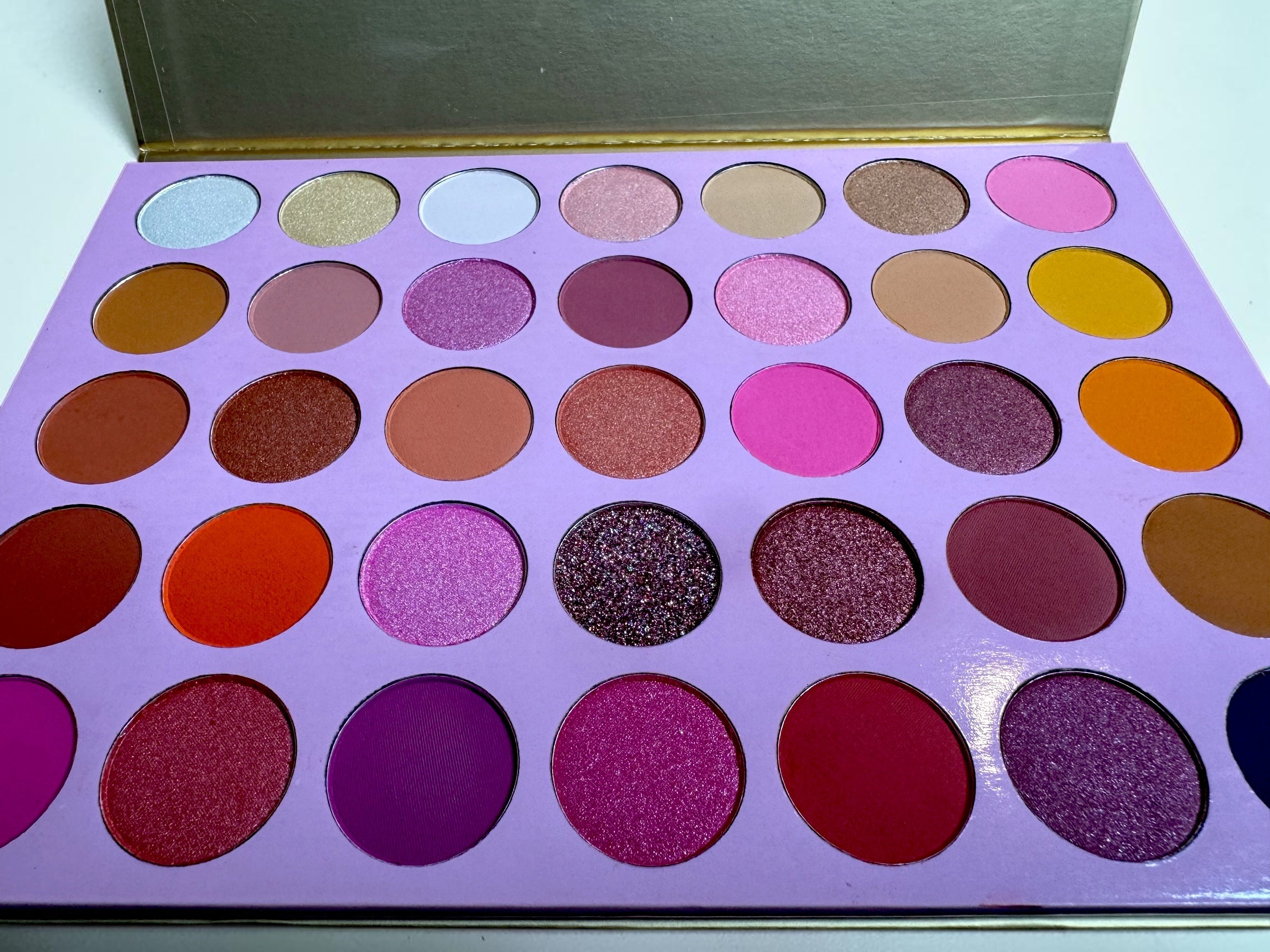 Pink Artistry Eye Suite