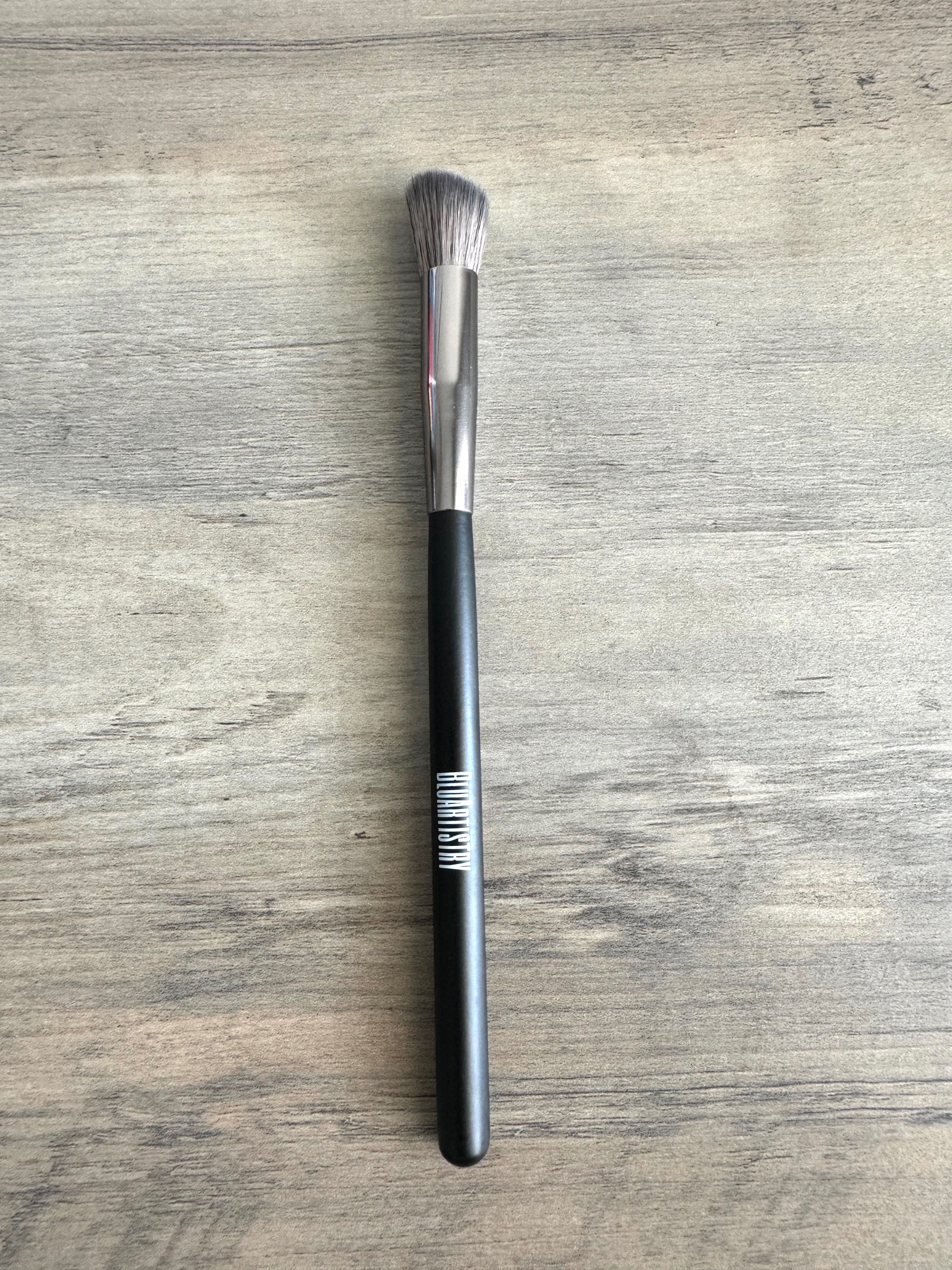 5 Essential Face Base Brush Collection